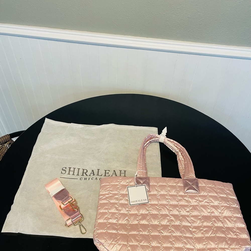 SHIRALEAH Chicago Logan Tote in Rose